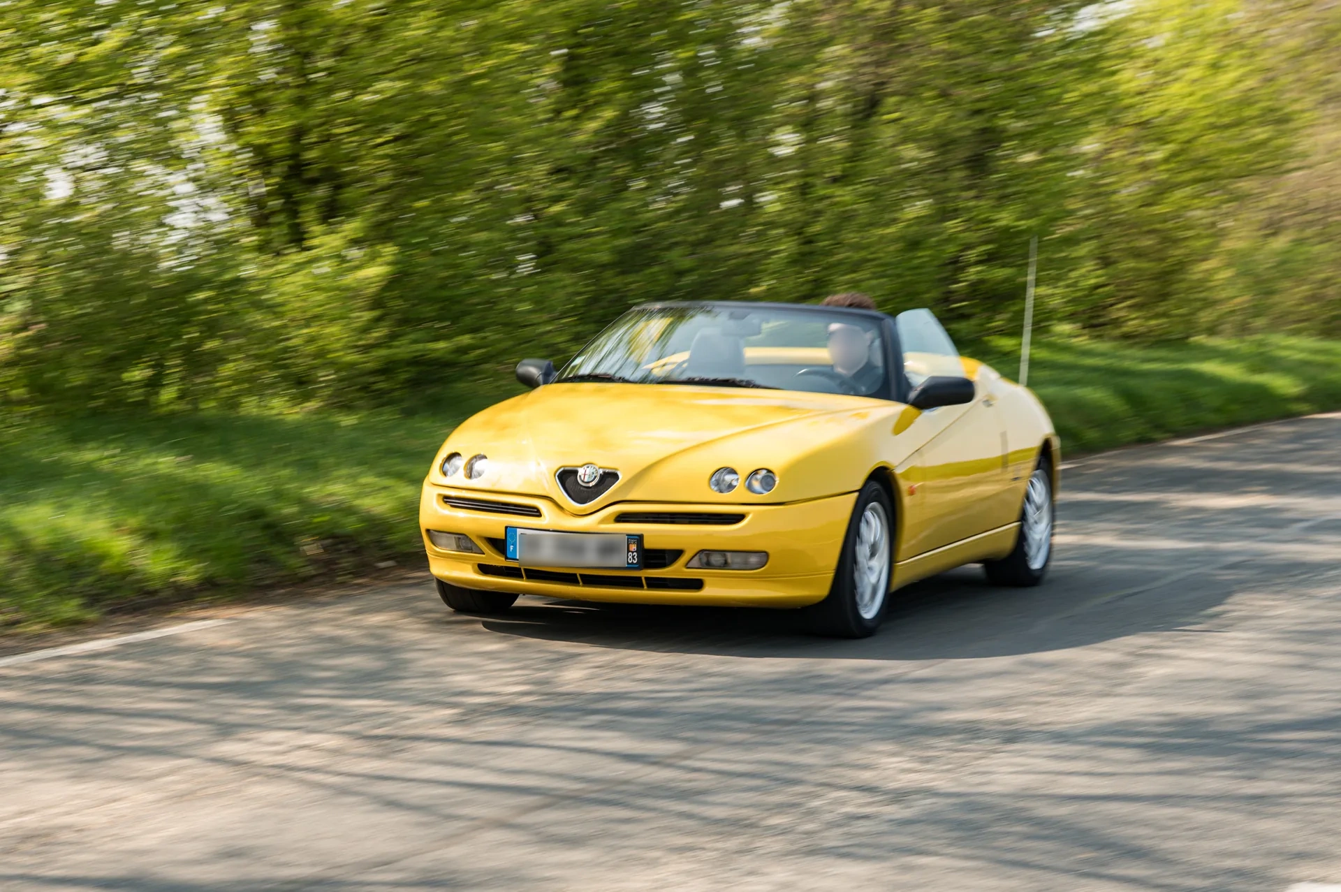 Alfa Romeo Spider 916 — dynamique