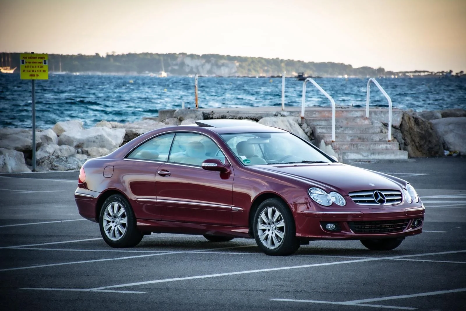 Mercedes CLK Coupé — vue