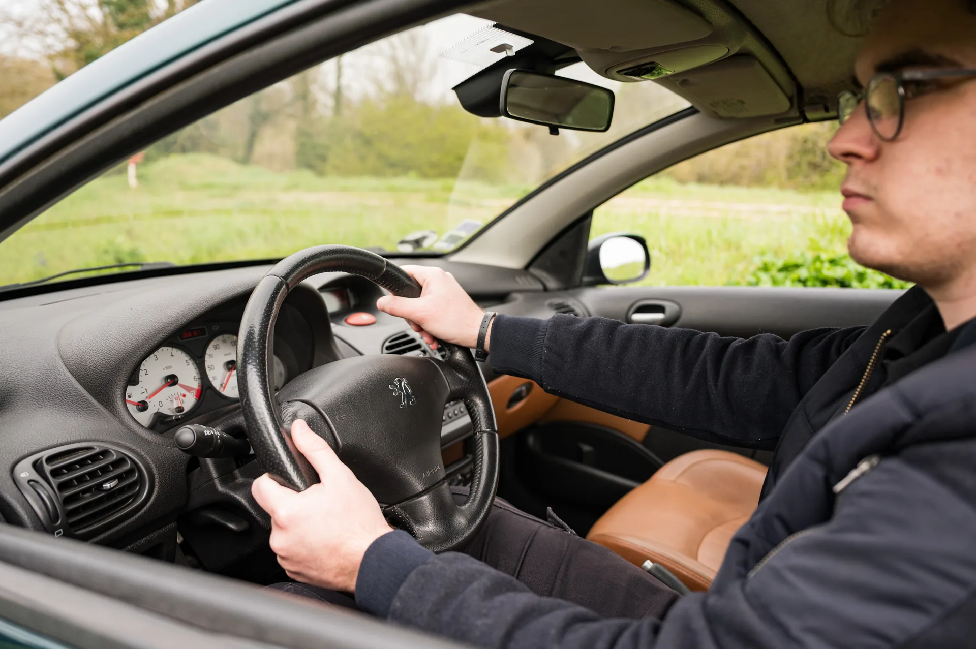 Peugeot 206 CC — intérieur cuir Terre Battue