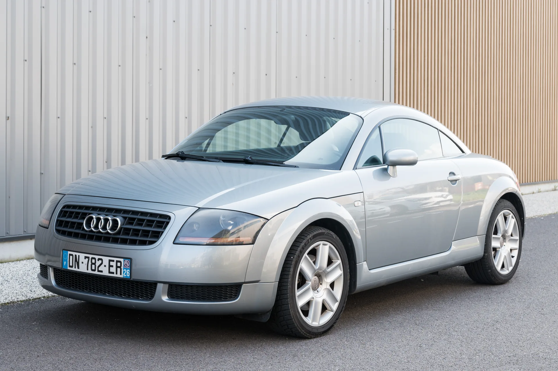 Audi TT Coupé MK1 — trois quarts avant