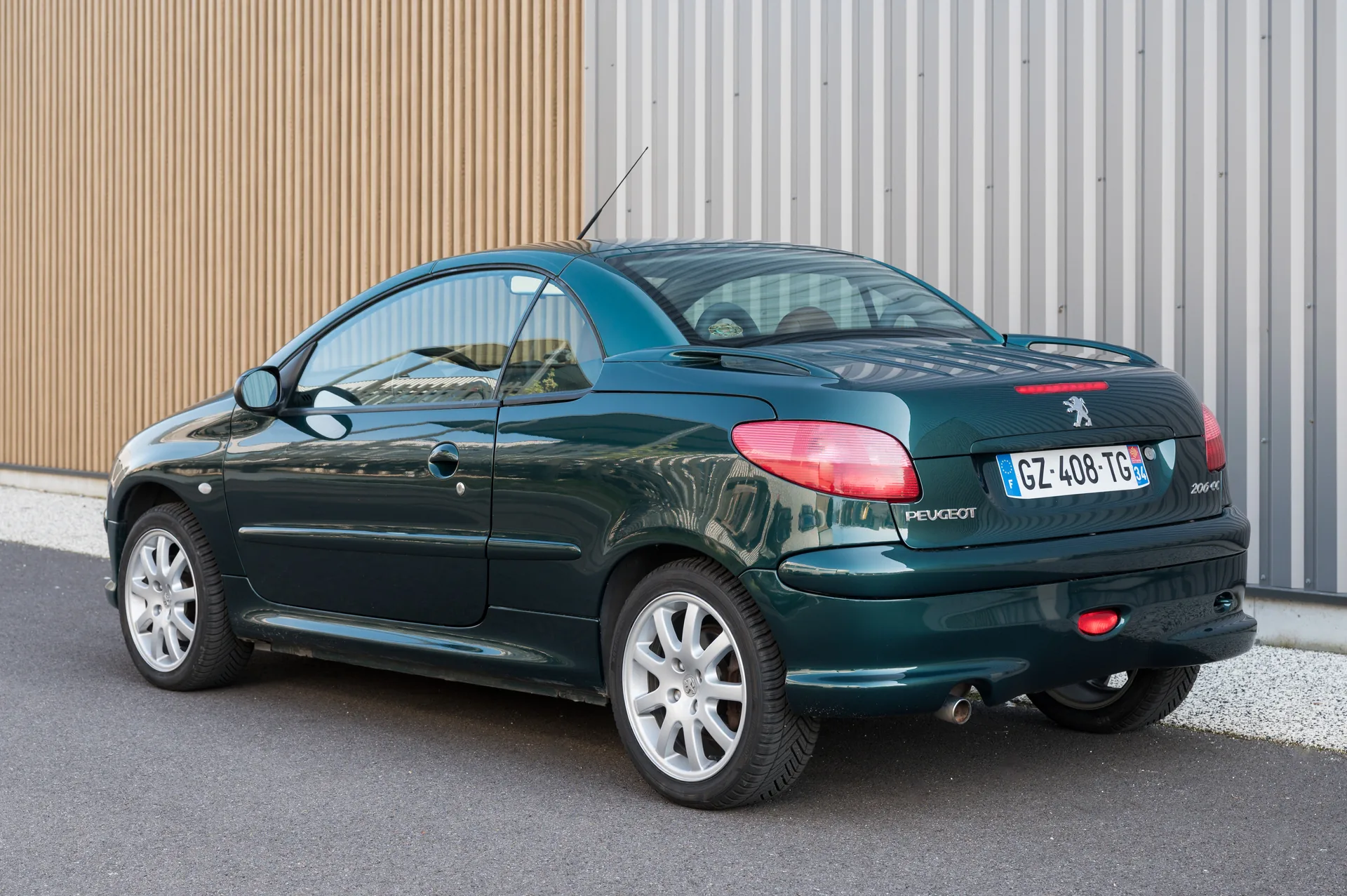 Peugeot 206 CC — face avant